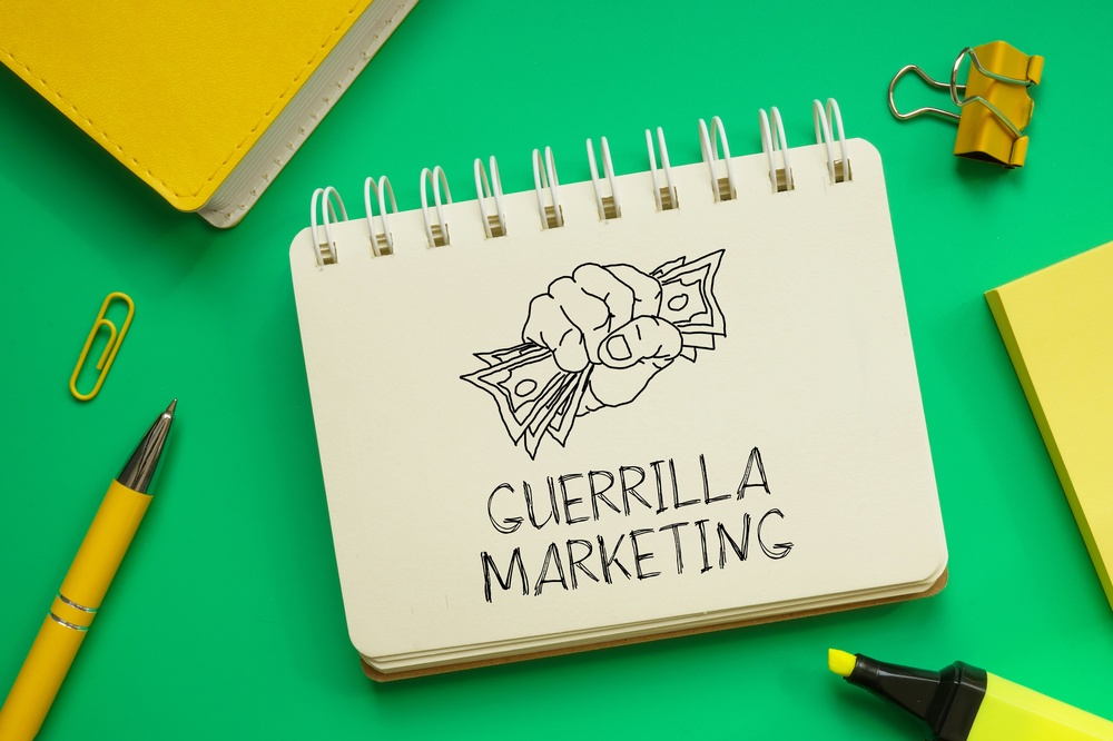 Guerrilla,Marketing,Concept,With,Creative,Street,Advertising,And,Unexpected,Brand